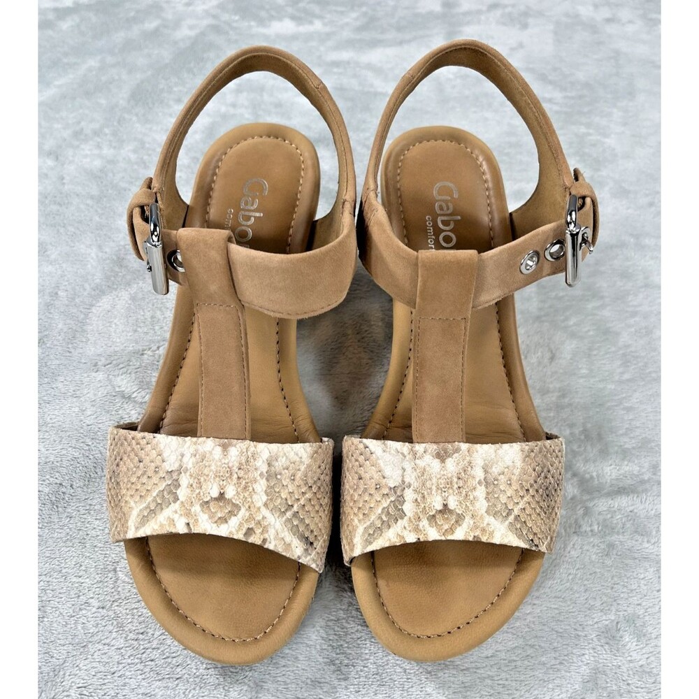 Gabor Karen Beige Suede Wedge Sandals Womens 5.5 Snake Animal Print T-Strap